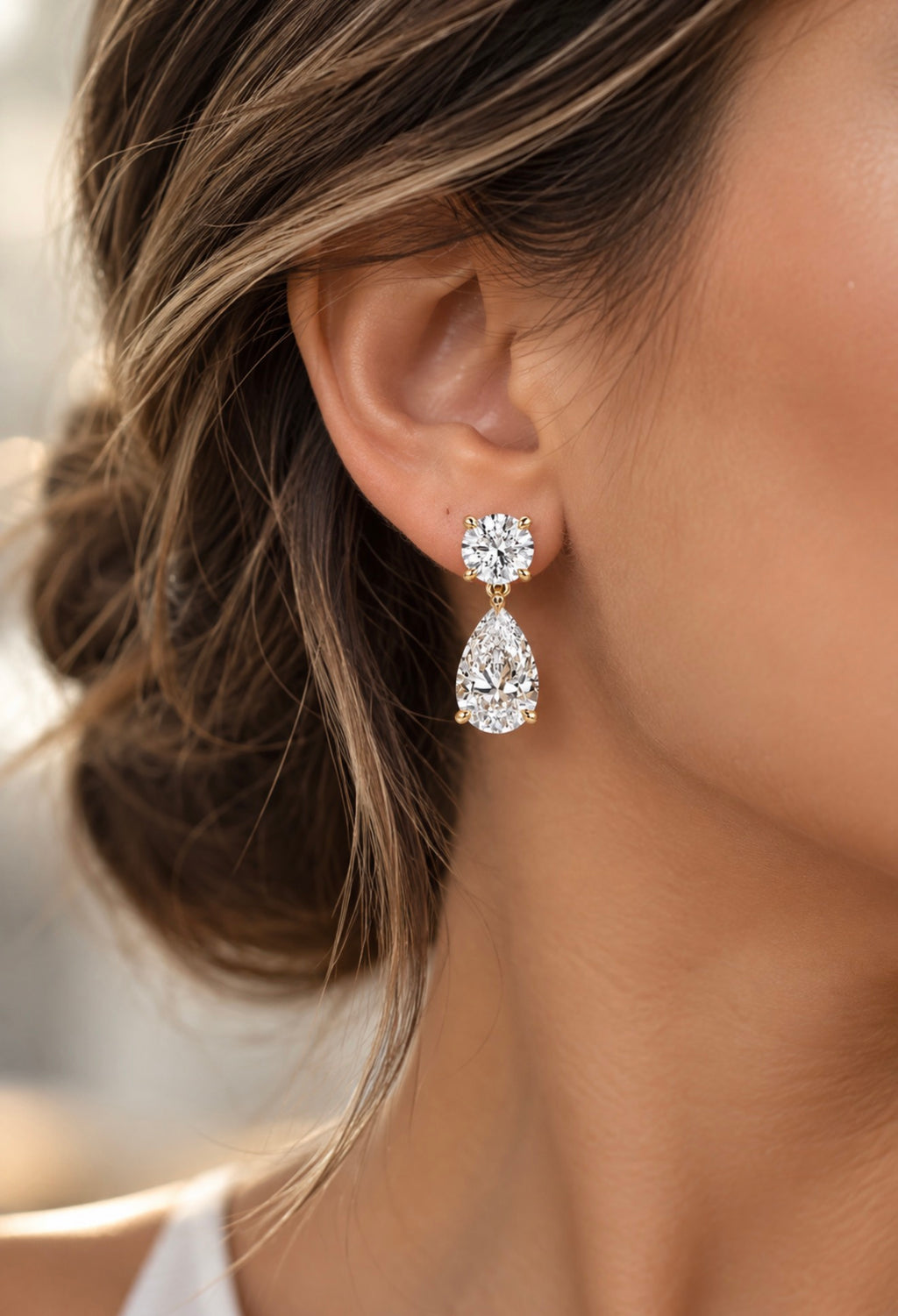 Boucles d’oreilles poire en or 14K / 14K Gold Pear Drop Earrings — 6 ct